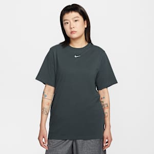 Nike Sportswear Women's T-shirt
