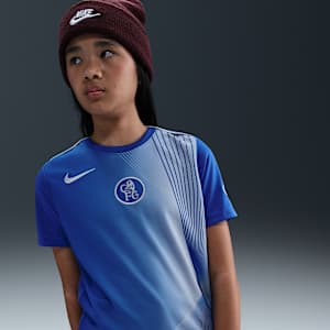 Chelsea F.C. Academy Pro Third Older Kids' Nike Dri-FIT Football Pre-Match Top