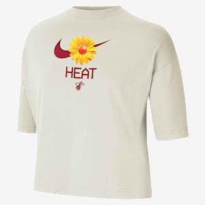 Miami Heat Courtside Women's Nike NBA Boxy T-Shirt