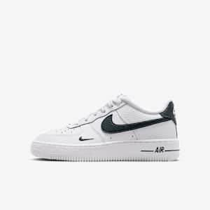 Nike Air Force 1 Older Kids' Shoes