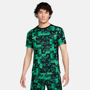 Nike Academy Pro Men's Dri-FIT Football Short-Sleeve Graphic Top
