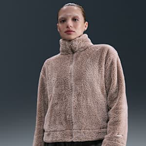 Chamarra de tejido Fleece gruesa para mujer Nike Sportswear Essential