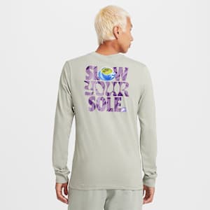 Nike Sportswear Club Long-Sleeve T-Shirt