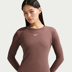 Playera de manga larga de tela de canalé ajustada para mujer Nike Sportswear