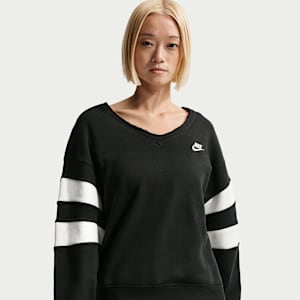 Nike Sportswear Club Fleece Women's Oversized V-Neck Sweatshirt