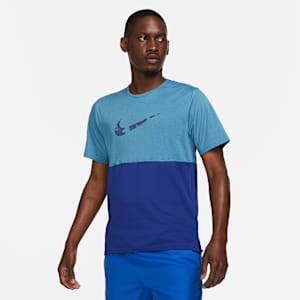 Nike Dri-FIT Run Wild Run Men's Short-Sleeve Graphic Running Top
