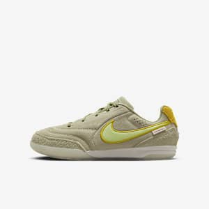 Nike Jr. Tiempo Streetgato LE Indoor/Court Low-Top Football Shoes