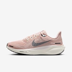 Tenis de correr en pavimento con detalles color metalizado para mujer Nike Pegasus 41 PRM