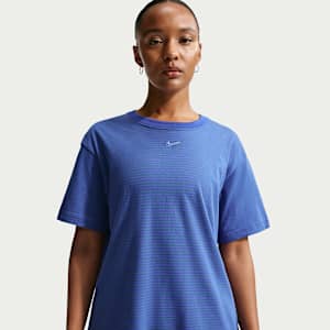 Nike Sportswear Women's Oversized Striped T-Shirt