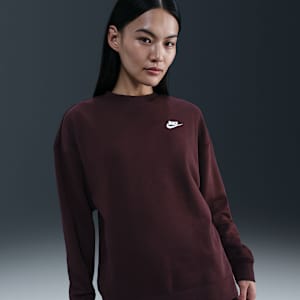 Nike Sportswear Club Fleece Women's Loose Crew-Neck Sweatshirt