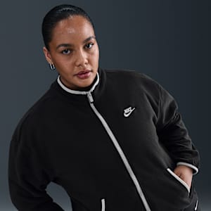 Nike Sportswear Club Fleece Women's Loose Cozy Track Jacket (Plus Size)