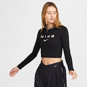Nike Sportswear Chill Knit Women's Slim Long-Sleeve Cropped Graphic T-Shirt