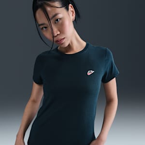 ナイキ スポーツウェア ウィメンズ Tシャツ