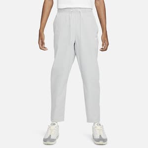 Nike Club Men's Woven Tapered Leg Pants