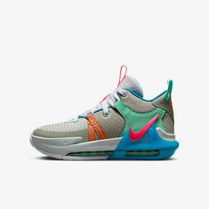 LeBron Witness 7 Big Kids' Basketball Shoes