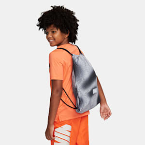 Nike Kids' Drawstring Bag (12L)