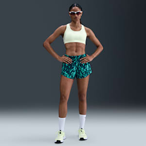 Shorts Dri-FIT estampados con forro de ropa interior para mujer Nike One