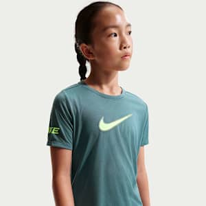Nike Pro Older Kids' (Girls') Dri-FIT Short-Sleeve Training Top