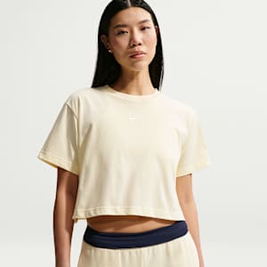 Nike Sportswear Women's Loose Short-Sleeve Cropped T-Shirt