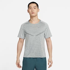 Nike Dri-FIT ADV TechKnit Ultra Men's Short-Sleeve Running Top