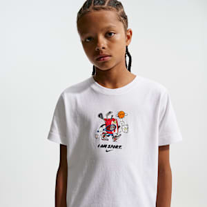 Nike Sportswear Older Kids' T-Shirt