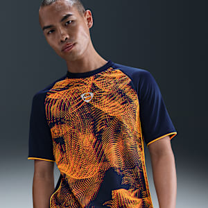 Nike Academy+ 男款 Dri-FIT 短袖足球上衣