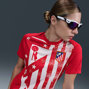 Haut de foot d'avant-match à manches courtes Nike Dri-FIT Atlético Madrid Academy Pro Domicile pour femme