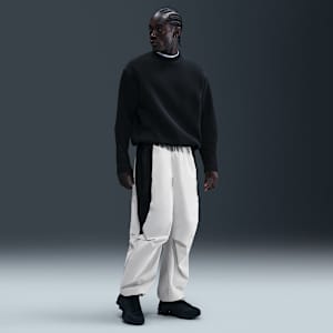 Nike Tech Men's Dri-FIT Woven Color-Block Oversized Pants