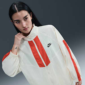 ナイキ スポーツウェア ウィンドランナー ウィメンズオーバーサイズド ジャケット