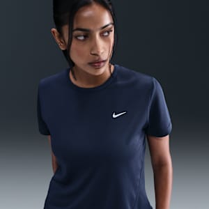 Kortärmad löpartröja Nike Tempo Dri-FIT för kvinnor