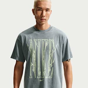 Nike Men's T-Shirt
