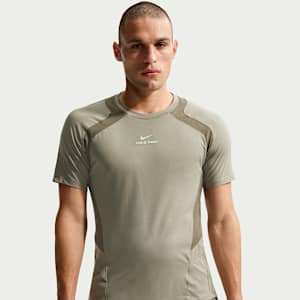 Haut à manches courtes Dri-FIT ADV Nike Pro Training pour homme