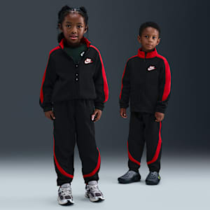 Conjunto de 2 piezas Propus en colores contrastantes para niños talla pequeña Nike