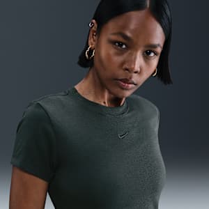 Nike Sportswear Chill Knit Women's Cropped T-Shirt