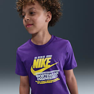 Nike Sportswear Big Kids' T-Shirt