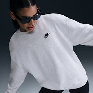 Nike Sportswear Club Fleece Women's Loose Crew-Neck Sweatshirt