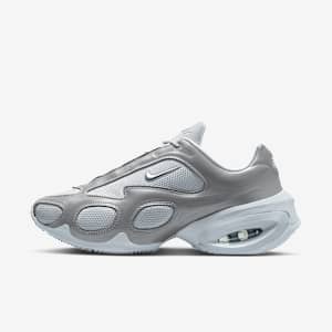 Scarpa Nike Air Max Muse con dettagli rifrangenti – Donna