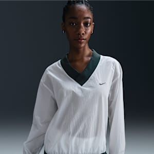 Playera de manga larga de tejido Woven de cuello en V holgada para mujer Nike Sportswear Essential