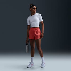 Shorts de correr Dri-FIT de tiro medio con forro de ropa interior para mujer Nike Tempo