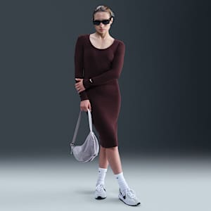 Vestido midi justo de manga comprida minicanelado Nike Sportswear Chill Knit para mulher