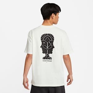 Nike Sportswear 男款 T 恤