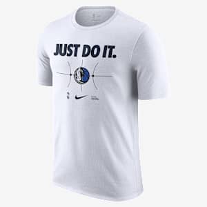 Dallas Mavericks Essential Men's Nike NBA T-Shirt