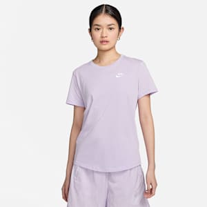Nike Sportswear Club Essentials 女款 T 恤