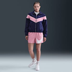 Nike Sportswear Classic Women's Mid-Rise 5" Woven Logo Shorts