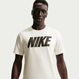 ナイキ スポーツウェア メンズ Tシャツ