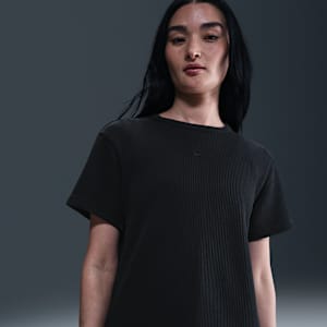 Nike Sportswear Chill Waffle Women's Loose Short-Sleeve Top