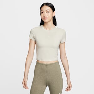 Nike Sportswear Chill Knit Women's Cropped T-Shirt