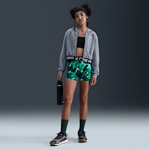 Nike Pro Older Kids' (Girls') Dri-FIT 7.5cm (approx.) Shorts