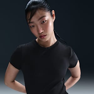 Maglia da tennis a manica corta Dri-FIT NikeCourt Advantage - Donna