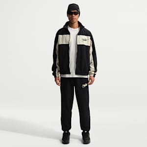 Nike Sportswear Club Men's Lightweight Trousers